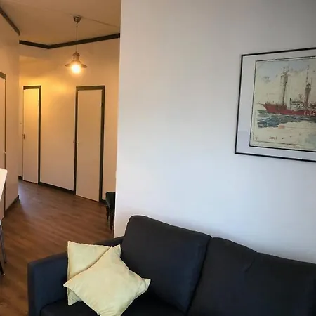 アパート Pietarsaari Center 55m2 ヤコブスタード